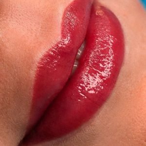 full lips full lips